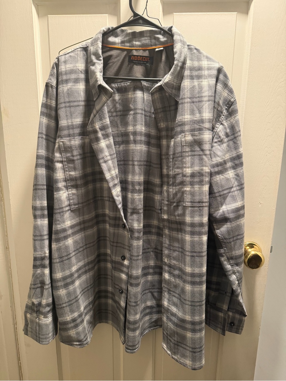 Men's Gray Plaid Flannel Jacket